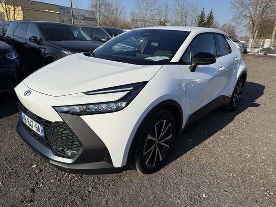 TOYOTA C-HR (2025M.)