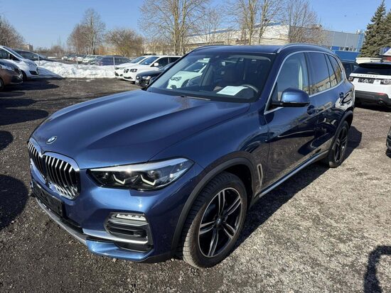 BMW X5 (2019M.)
