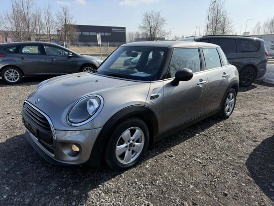 MINI ONE (2019M.)