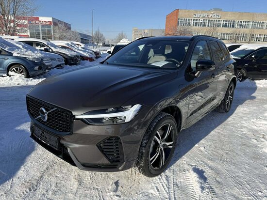 VOLVO XC60 (2021M.)