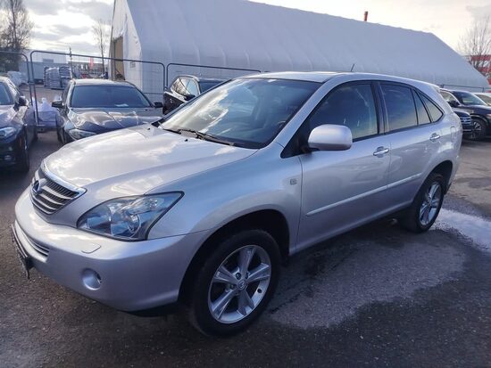Lexus RX400h