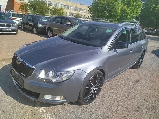 Škoda Superb 2012m.