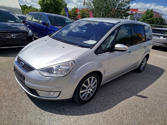 Ford Galaxy 2009m.