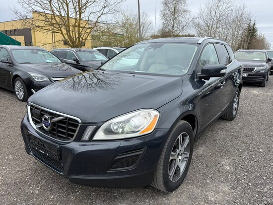 Volvo XC60 2011m.