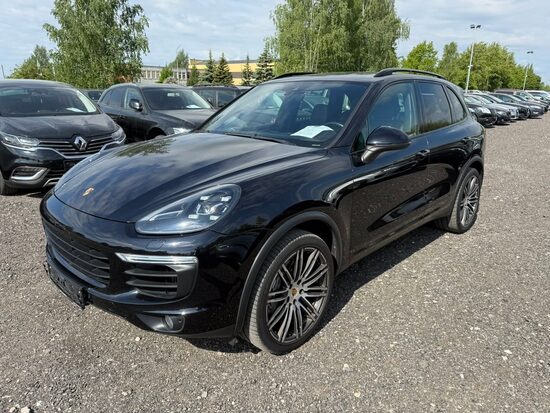 Porsche Cayenne 2016m.