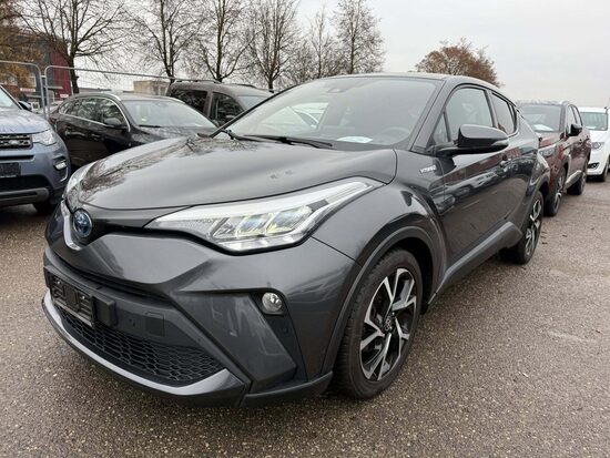TOYOTA C-HR (2021M.)