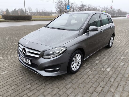 Mercedes Benz B200