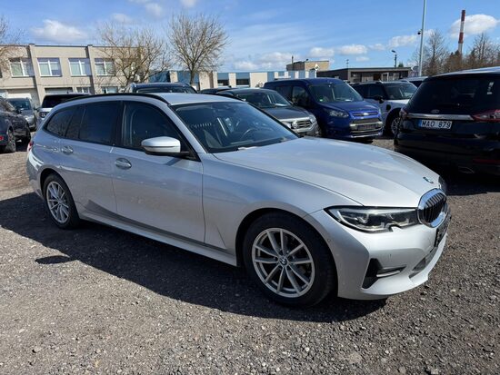 BMW 318d 2020m.