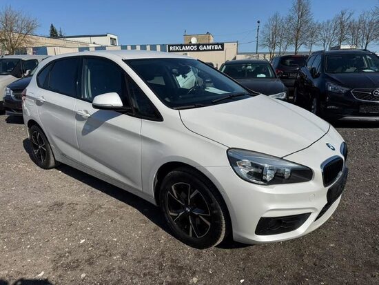 BMW 218d 2016m.
