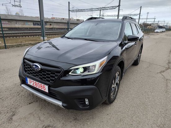 Subaru Outblack 2022 m.