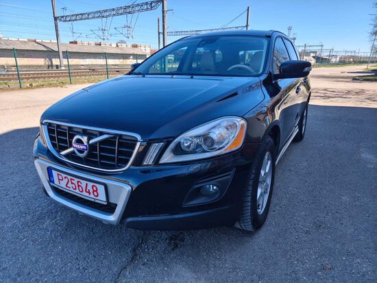Volvo XC60 (2010 m.)