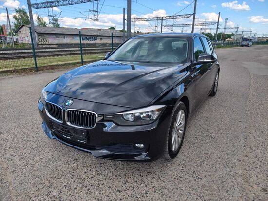 BMW 320d 2013 m.