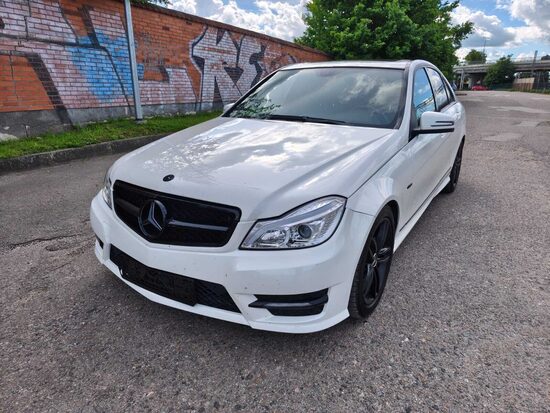 Mercedes Benz C250 (2012 m.)