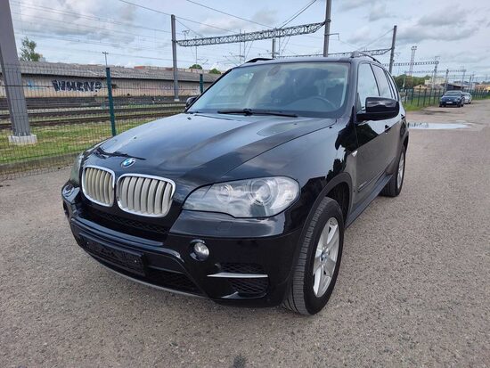 BMW X5 (2011 m.)